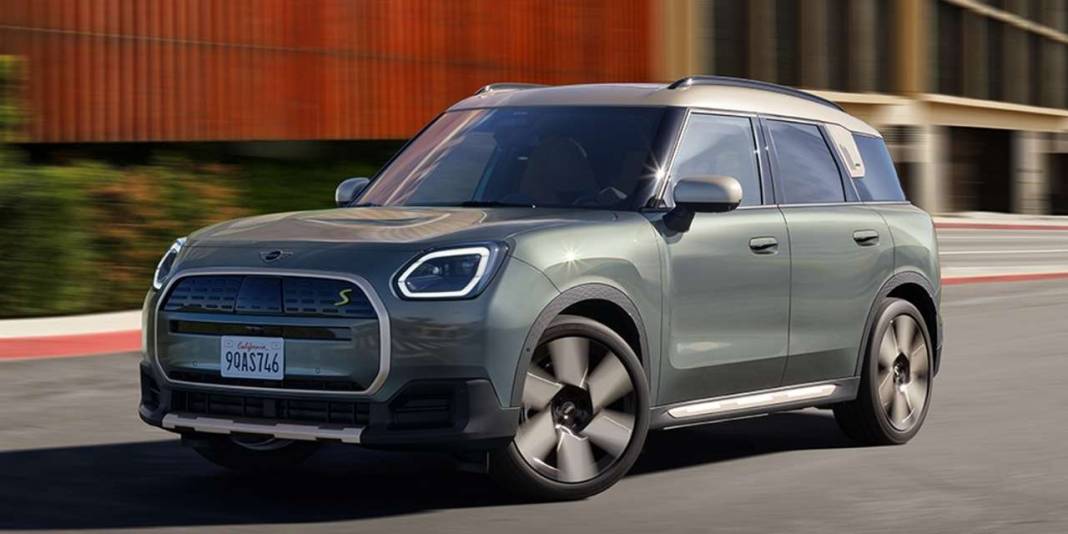 Türkiye'de "Yılın otomobili" için 42 aday 29